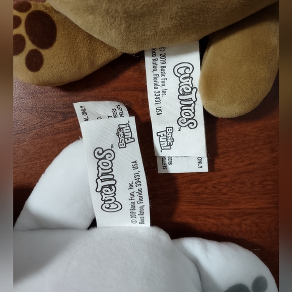 CuteTitos 2019 Basic Fun Series 2 White Catito Cat & Brown Bearito Bear - Picture 5 of 5